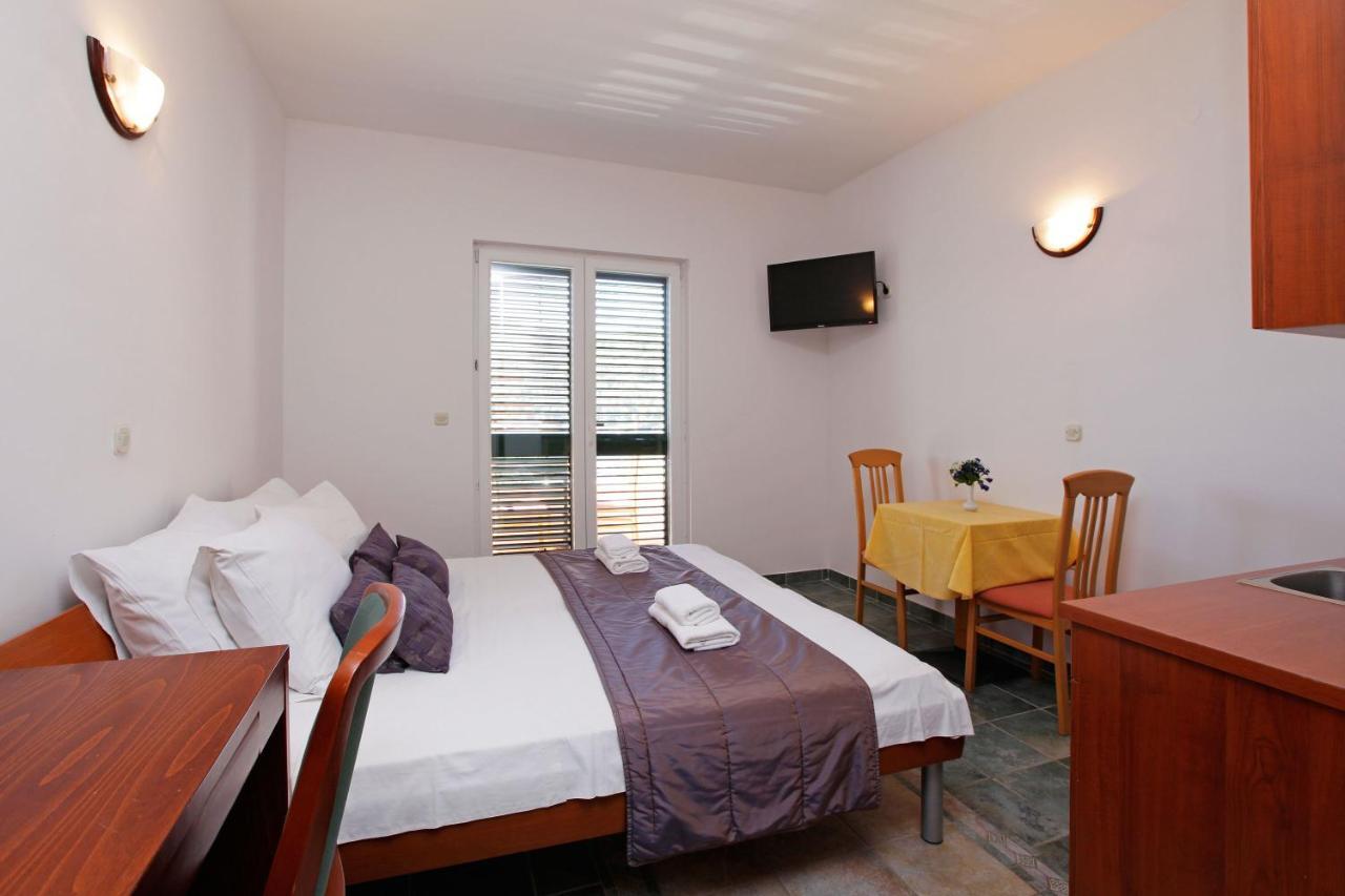 וולה לוקה Apartments Vala מראה חיצוני תמונה