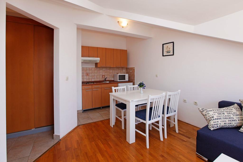 וולה לוקה Apartments Vala מראה חיצוני תמונה