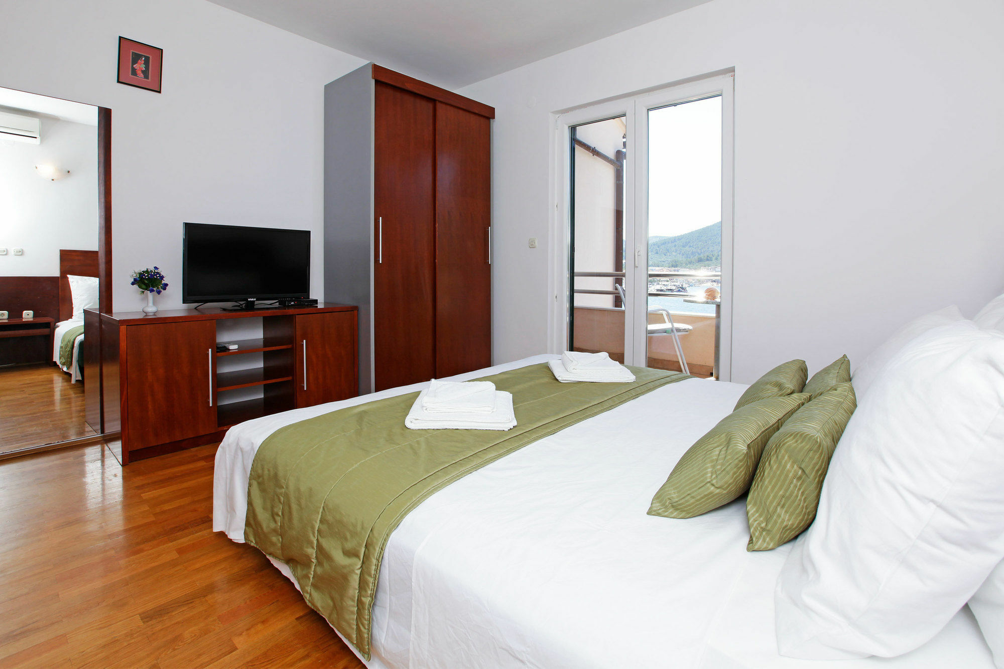 וולה לוקה Apartments Vala מראה חיצוני תמונה