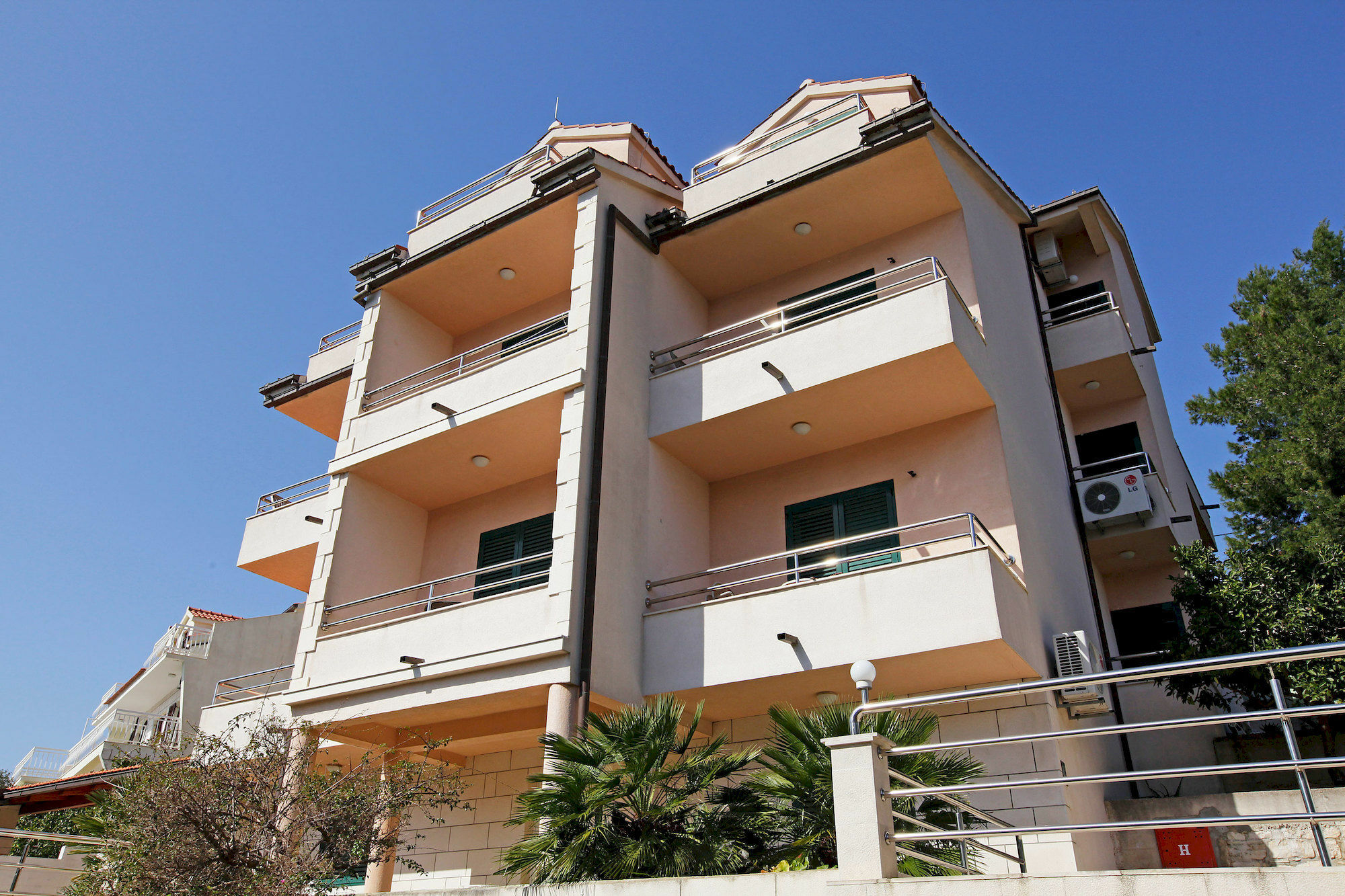 וולה לוקה Apartments Vala מראה חיצוני תמונה